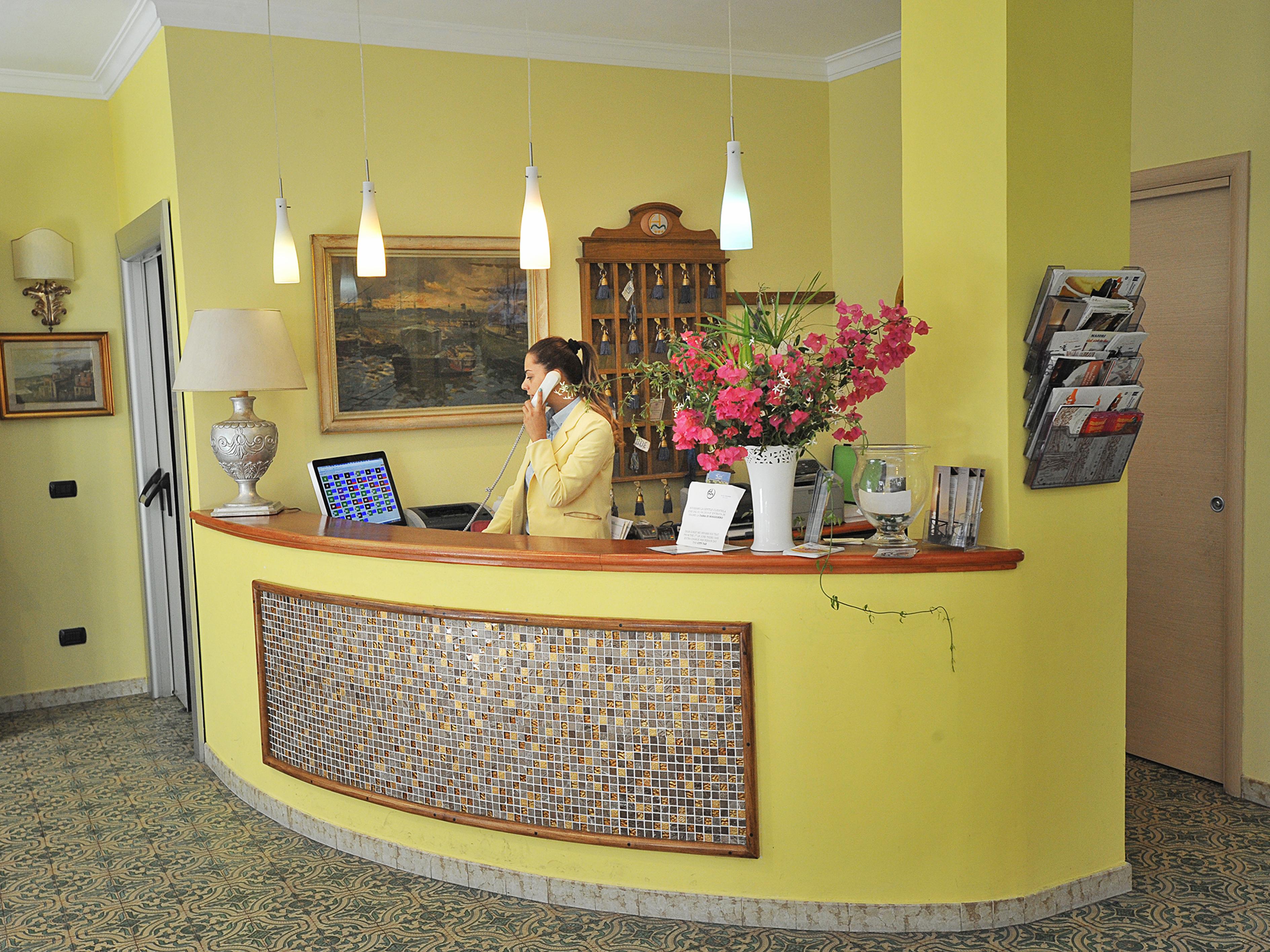 Hotel Miramare مايوري المظهر الخارجي الصورة